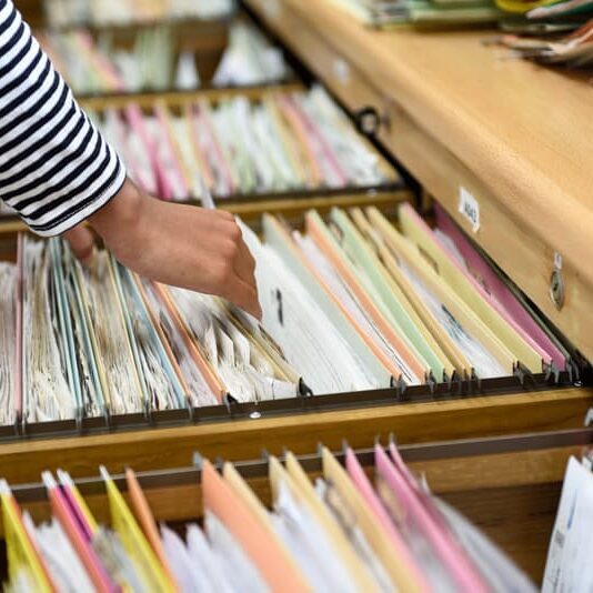 ILSI entities must require full disclosure of all financial interests of scientific investigators in publications and conference presentations.